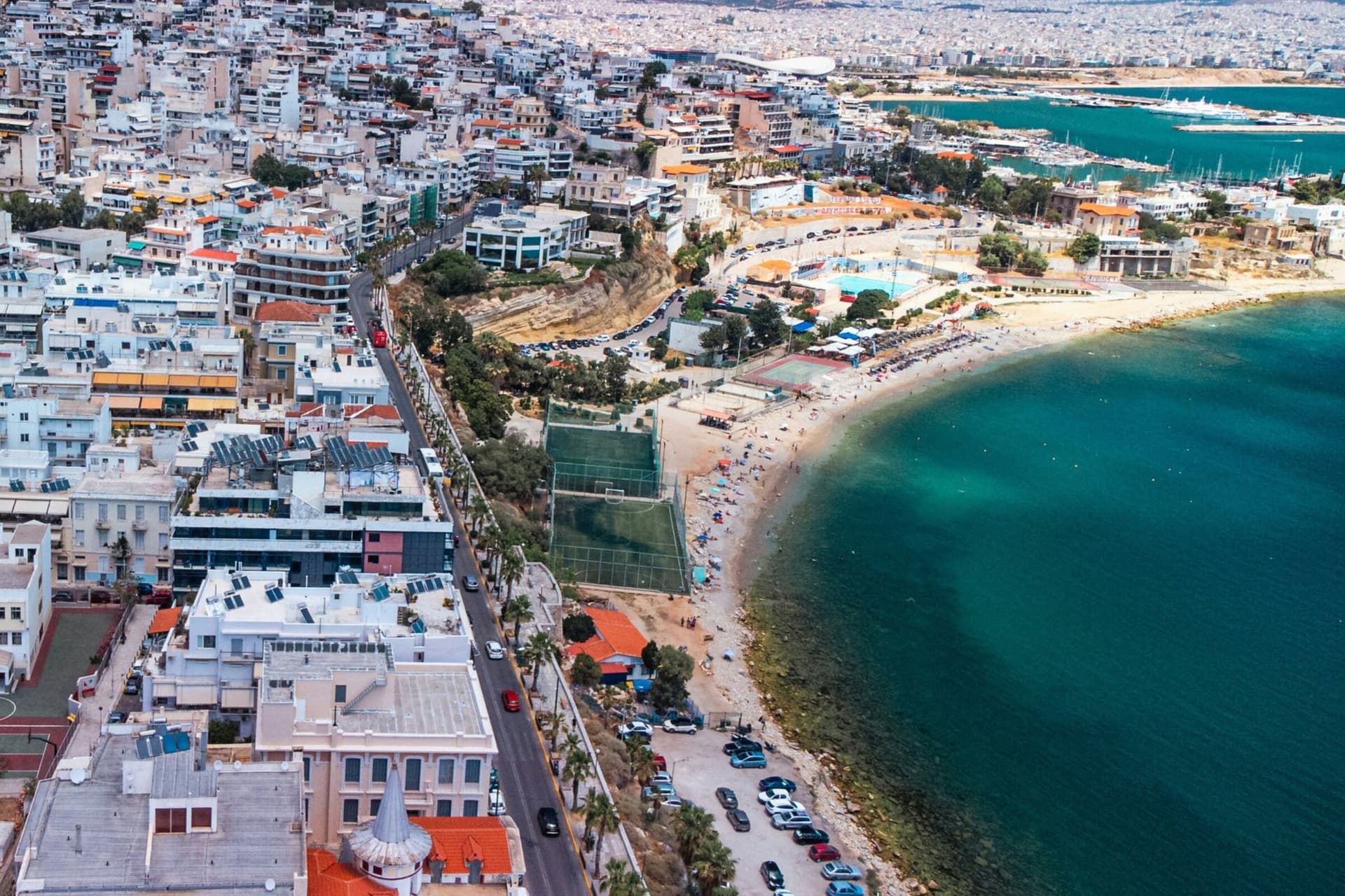 Piraeus Tapas and Drinks Tour