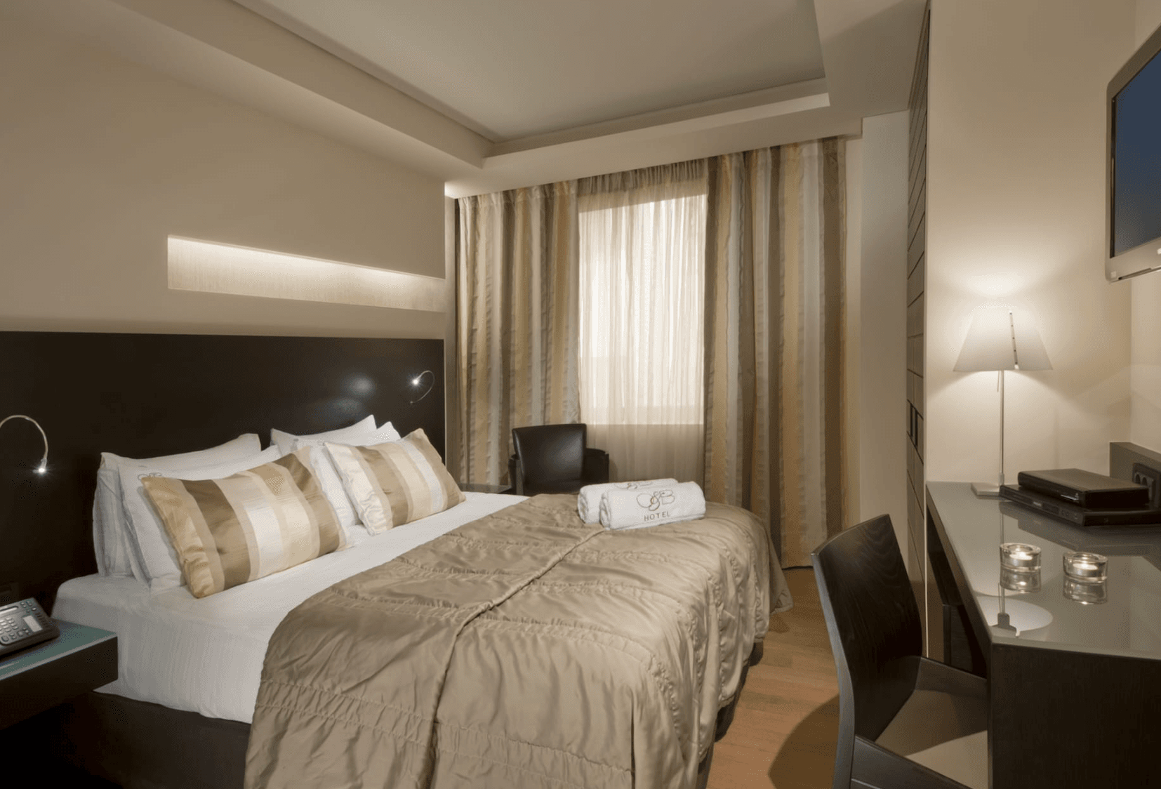 O&B Hotel Athens or similar