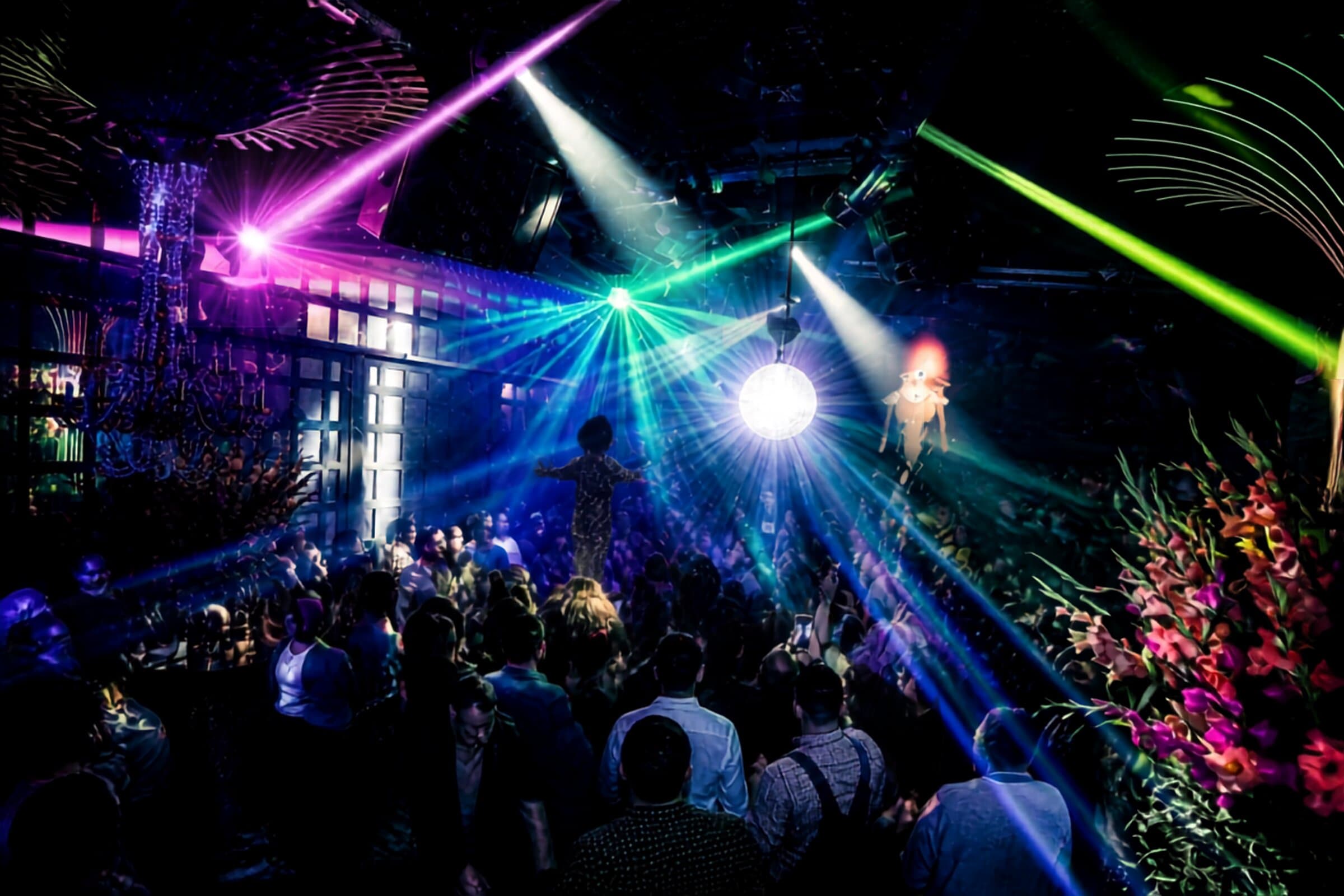 Gay and Lesbian Night Out Tour